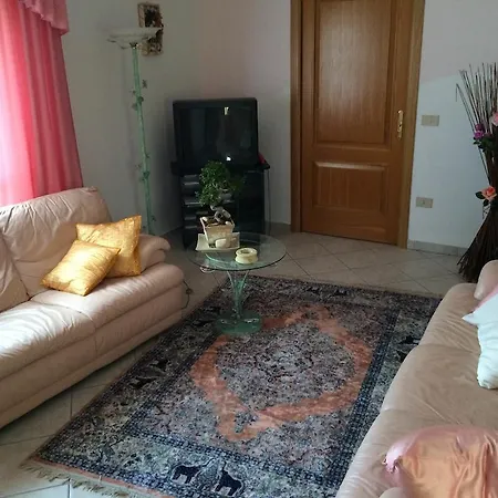 Alojamento de Acomodação e Pequeno-almoço Mirella