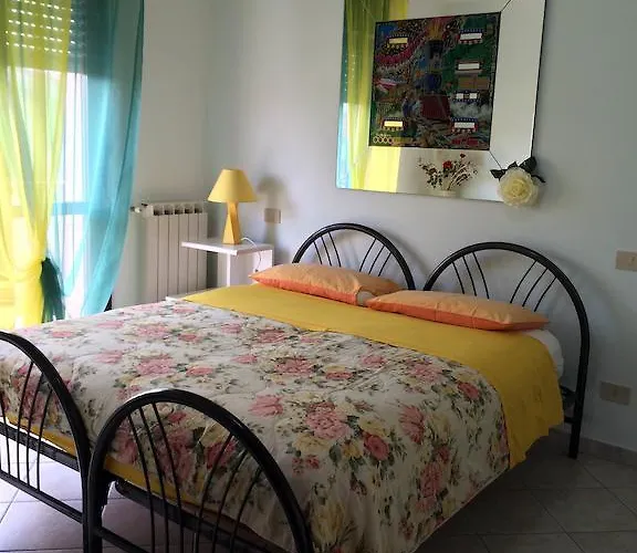 B&B Mirella 치타 산트  안젤로